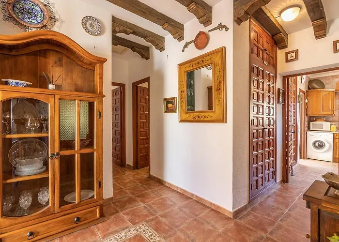 Villa De Alquiler Vacacional En Nerja Calle Solana