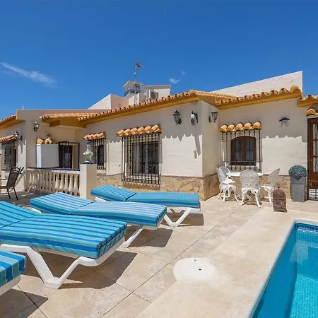 Villa De Alquiler Vacacional En Nerja Calle Solana Exterior photo